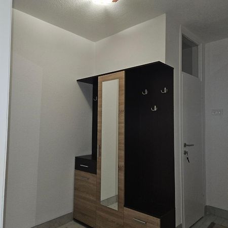 Meri Яйце Экстерьер фото